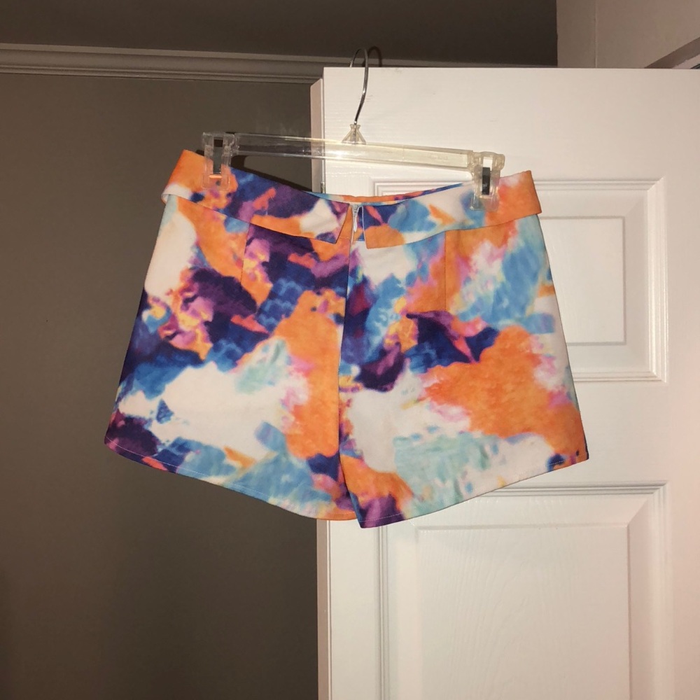 Multi-Color skort - Picture 2 of 2